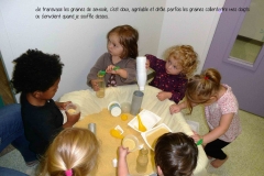 5 activité d'éveil sensorielle et de transvasement