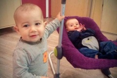 14-moi aussi je prends soin des bébés